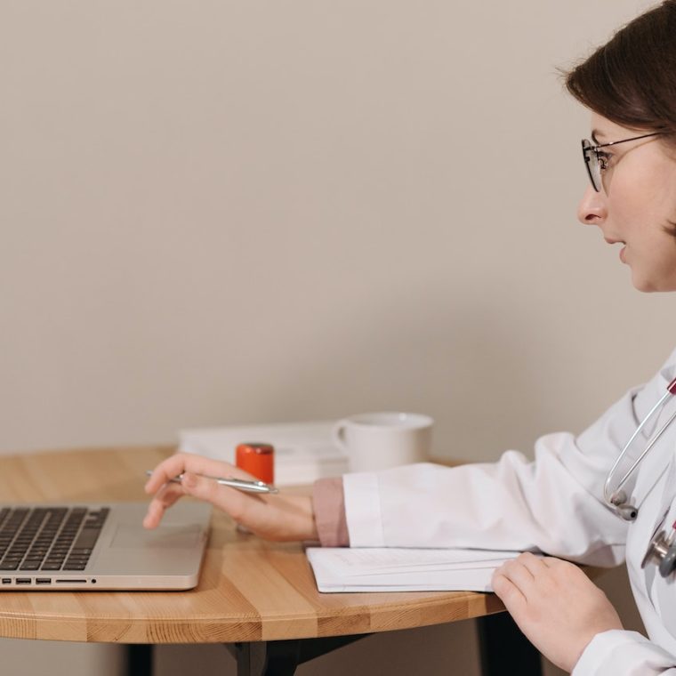 Protección de datos en ehealth e investigaciones científicas